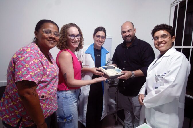 Maricá comemora mais uma conquista com o CEMPES: UBSs passam a contar com Eletrocardiógrafo Digital pela primeira vez